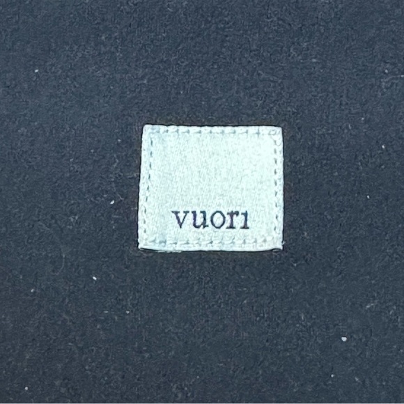 VUORI Studio Pocket Short - Picture 10 of 11